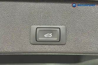 Audi Q2 S Line Automatic Petrol SUV - Stock Number (1656479) - 35th supplementary image