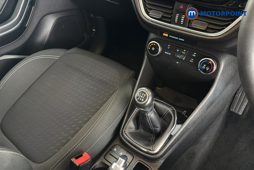 Ford Fiesta Zetec Manual Petrol Hatchback - Stock Number (1658120) - 15th supplementary image