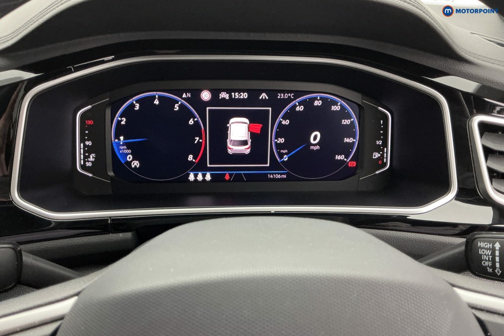 Volkswagen T-Roc R-Line Manual Petrol SUV - Stock Number (1658346) - 7th supplementary image
