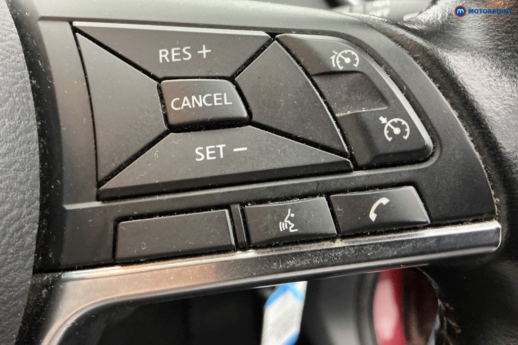 Nissan Qashqai Acenta Premium Manual Petrol SUV - Stock Number (1658613) - 22nd supplementary image