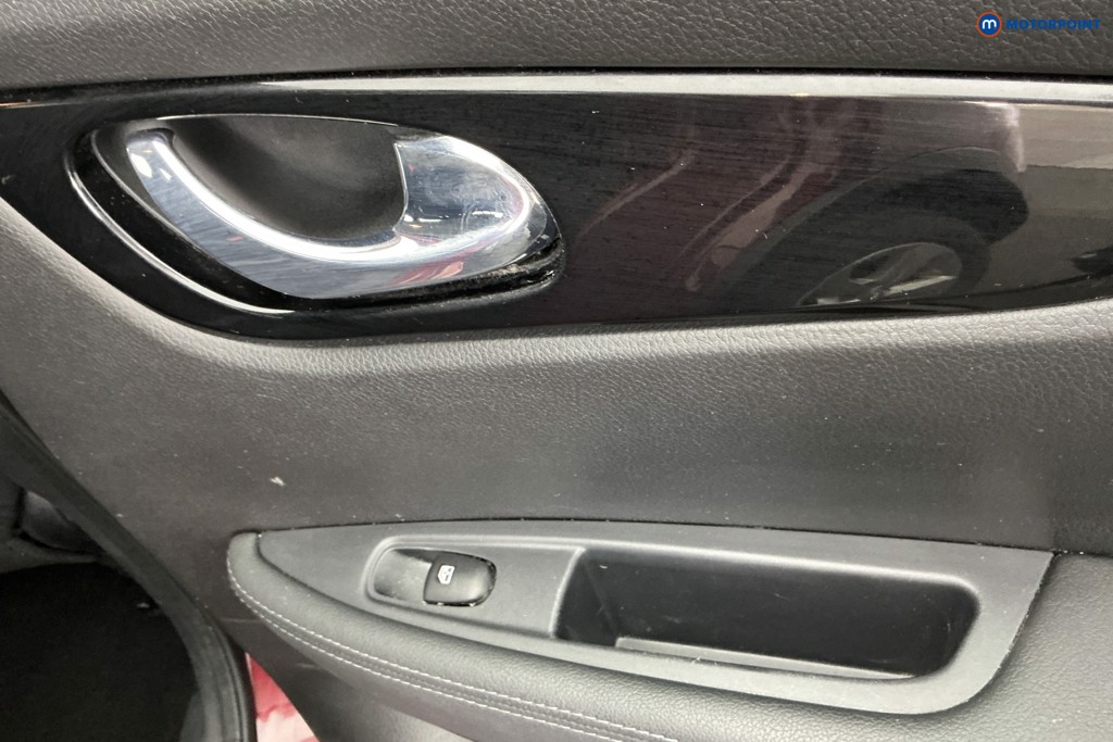 Nissan Qashqai Acenta Premium Manual Petrol SUV - Stock Number (1658613) - 28th supplementary image