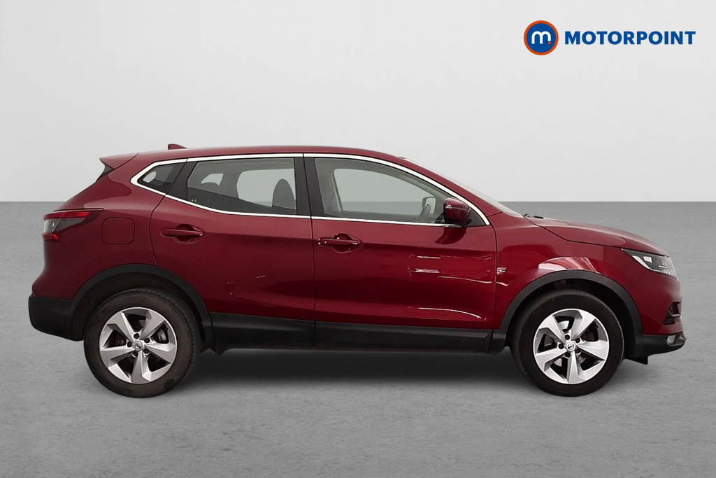 Nissan Qashqai Acenta Premium Manual Petrol SUV - Stock Number (1658613) - Drivers side