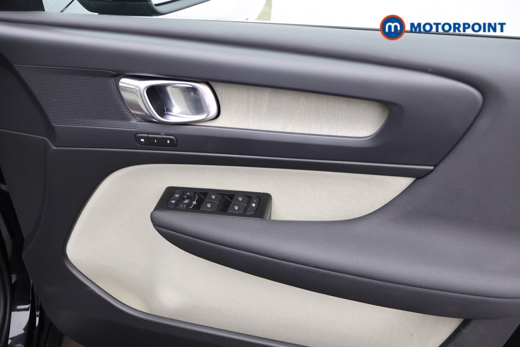 Volvo Xc40 Inscription Automatic Petrol SUV - Stock Number (1658763) - 15th supplementary image