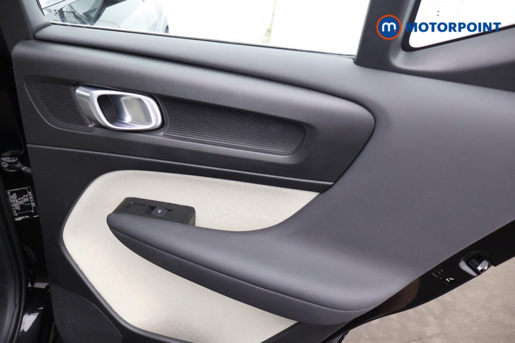 Volvo Xc40 Inscription Automatic Petrol SUV - Stock Number (1658763) - 22nd supplementary image