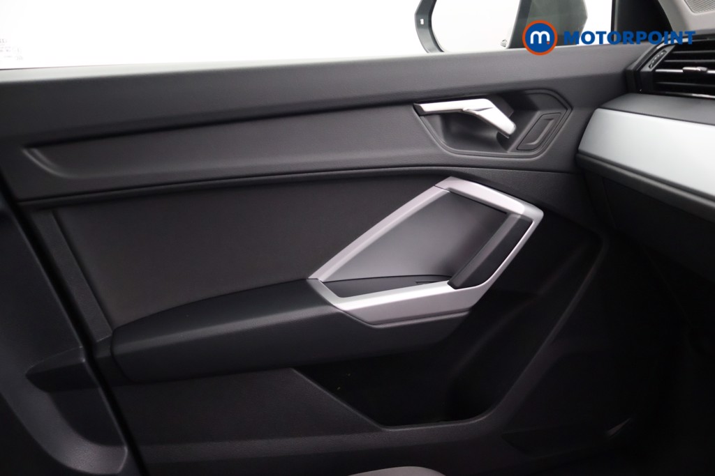 Audi Q3 Technik Automatic Petrol Plug-In Hybrid SUV - Stock Number (1658886) - 14th supplementary image