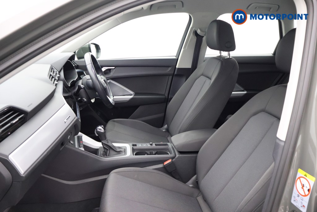 Audi Q3 Technik Automatic Petrol Plug-In Hybrid SUV - Stock Number (1658886) - 24th supplementary image