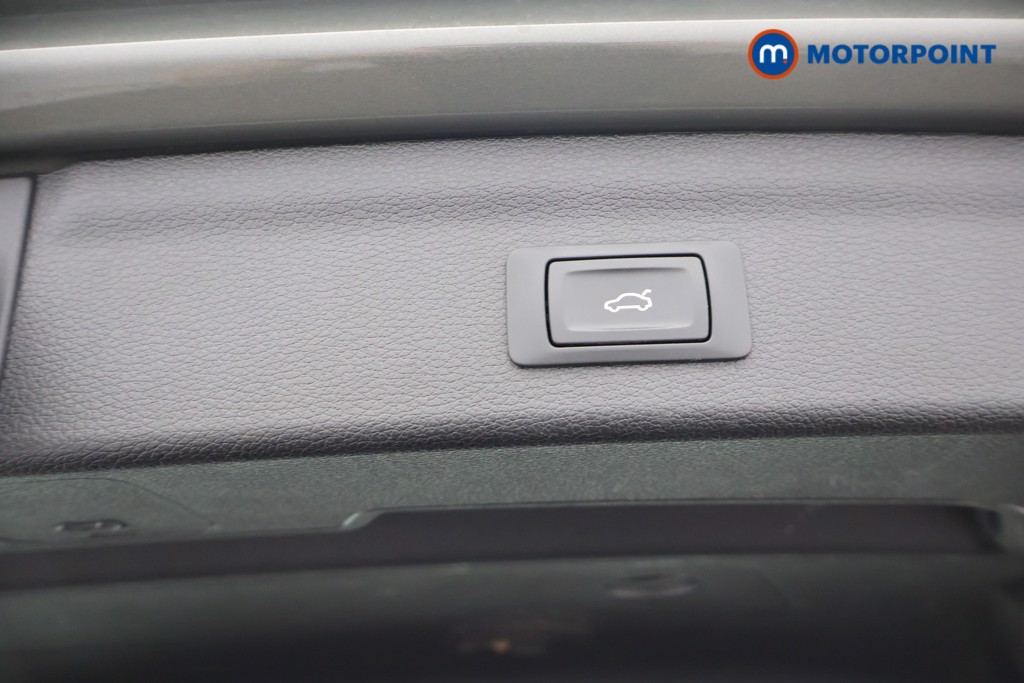Audi Q3 Technik Automatic Petrol Plug-In Hybrid SUV - Stock Number (1658886) - 26th supplementary image