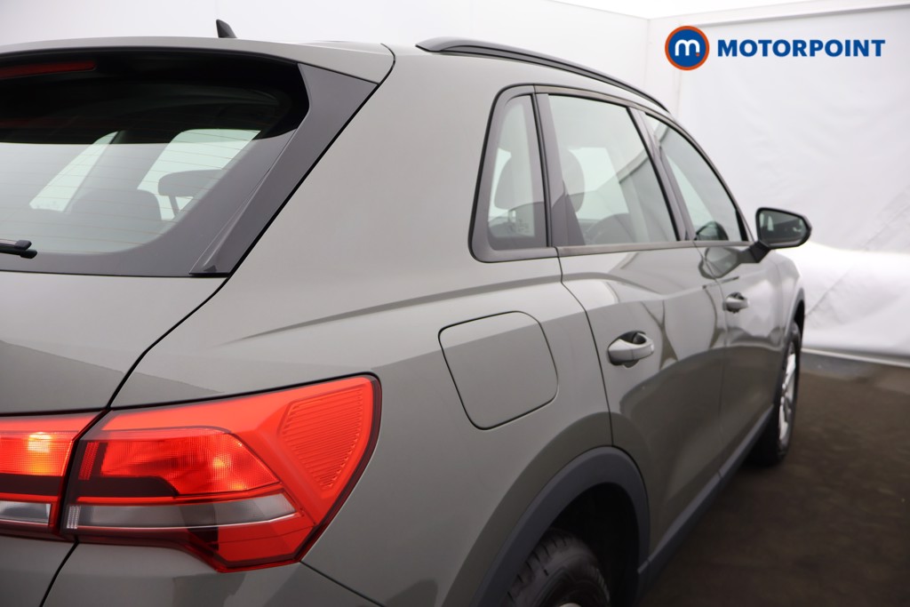 Audi Q3 Technik Automatic Petrol Plug-In Hybrid SUV - Stock Number (1658886) - 32nd supplementary image