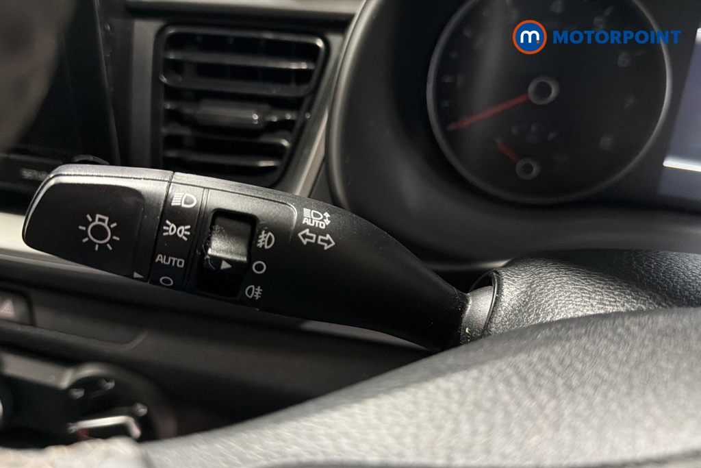 KIA Stonic 2 Manual Petrol SUV - Stock Number (1659245) - 5th supplementary image