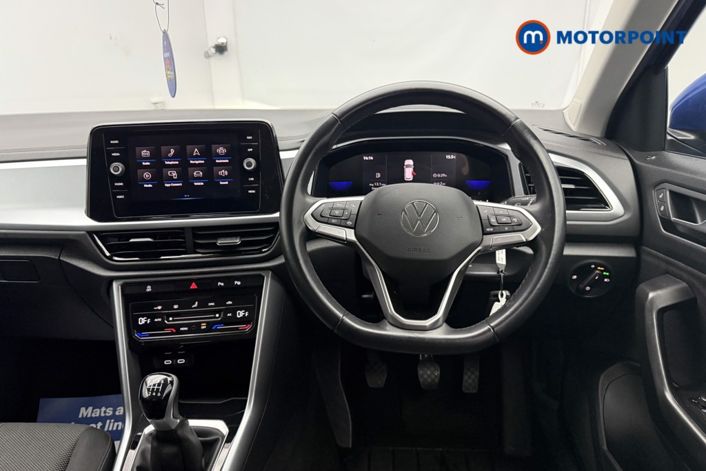Volkswagen T-Roc Life Manual Petrol SUV - Stock Number (1659418) - 2nd supplementary image