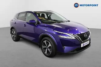 Nissan Qashqai N-Connecta Automatic Petrol SUV - Stock Number (1659610) - Drivers side front corner
