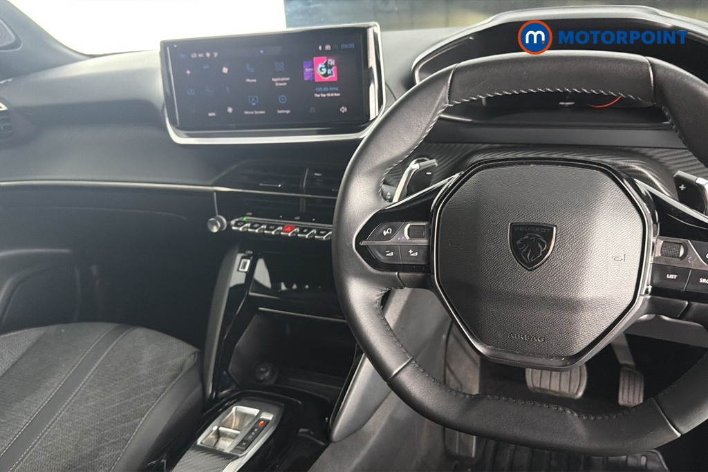 Peugeot 2008 Allure Automatic Petrol SUV - Stock Number (1659721) - 1st supplementary image