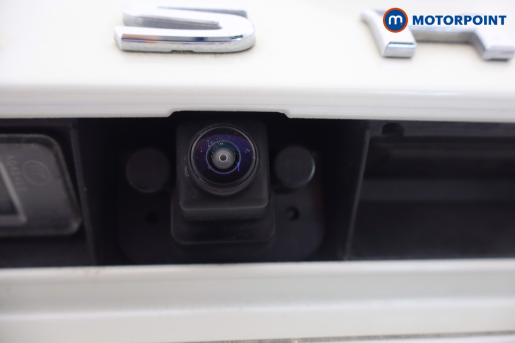 Nissan Qashqai N-Connecta Automatic Petrol-Electric Hybrid SUV - Stock Number (1659730) - 5th supplementary image