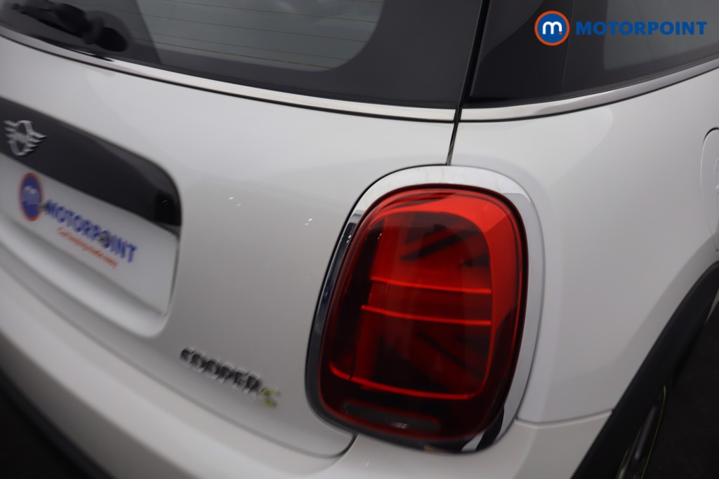 Mini Hatchback Cooper S Level 2 Automatic Electric Hatchback - Stock Number (1659806) - 3rd supplementary image