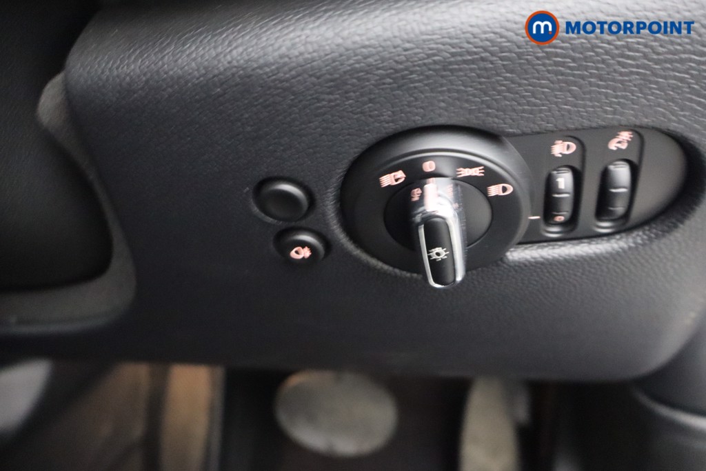 Mini Hatchback Cooper S Level 2 Automatic Electric Hatchback - Stock Number (1659806) - 13th supplementary image