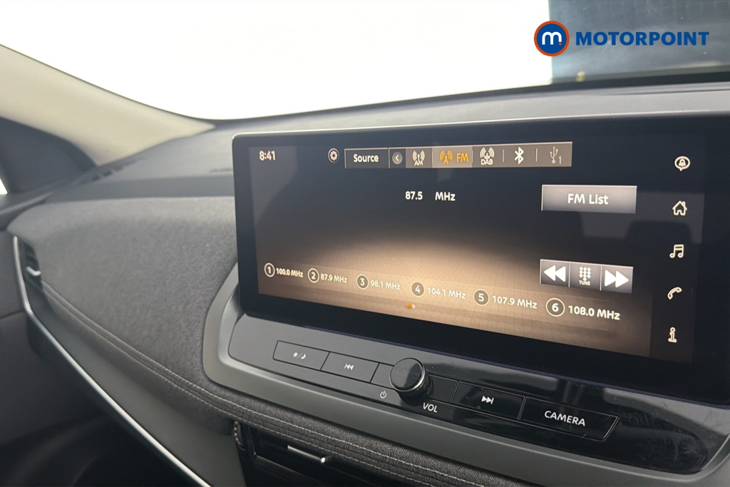 Nissan Qashqai Acenta Premium Automatic Petrol-Electric Hybrid SUV - Stock Number (1659871) - 8th supplementary image
