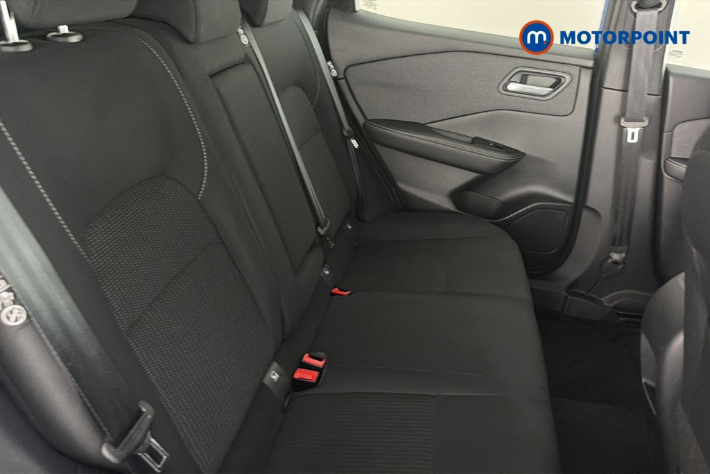 Nissan Qashqai Acenta Premium Automatic Petrol-Electric Hybrid SUV - Stock Number (1659871) - 25th supplementary image