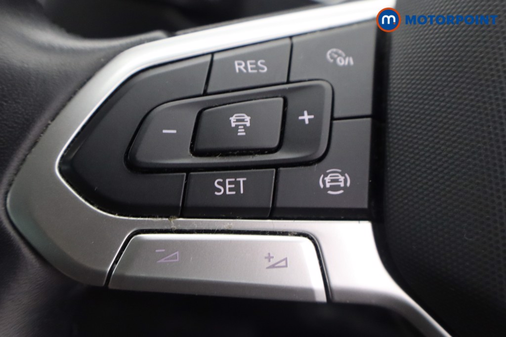 Volkswagen Tiguan Life Automatic Diesel SUV - Stock Number (1659948) - 14th supplementary image