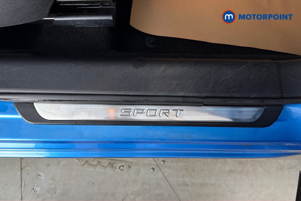 Nissan Juke Tekna Manual Petrol SUV - Stock Number (1660117) - 27th supplementary image