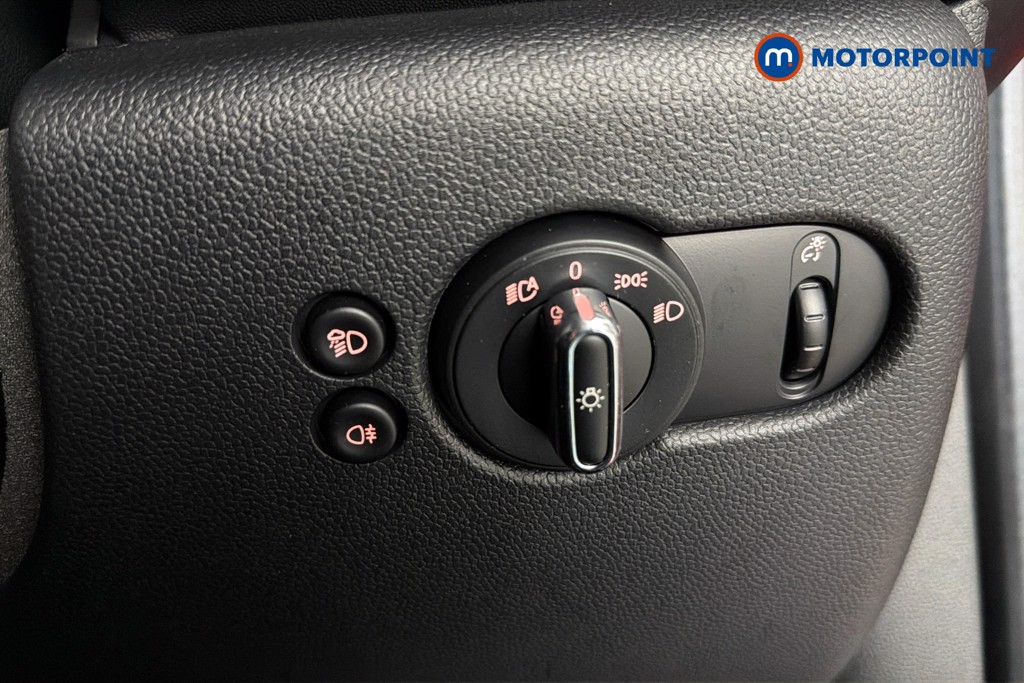 Mini Hatchback Cooper S Exclusive Automatic Petrol Hatchback - Stock Number (1660156) - 18th supplementary image