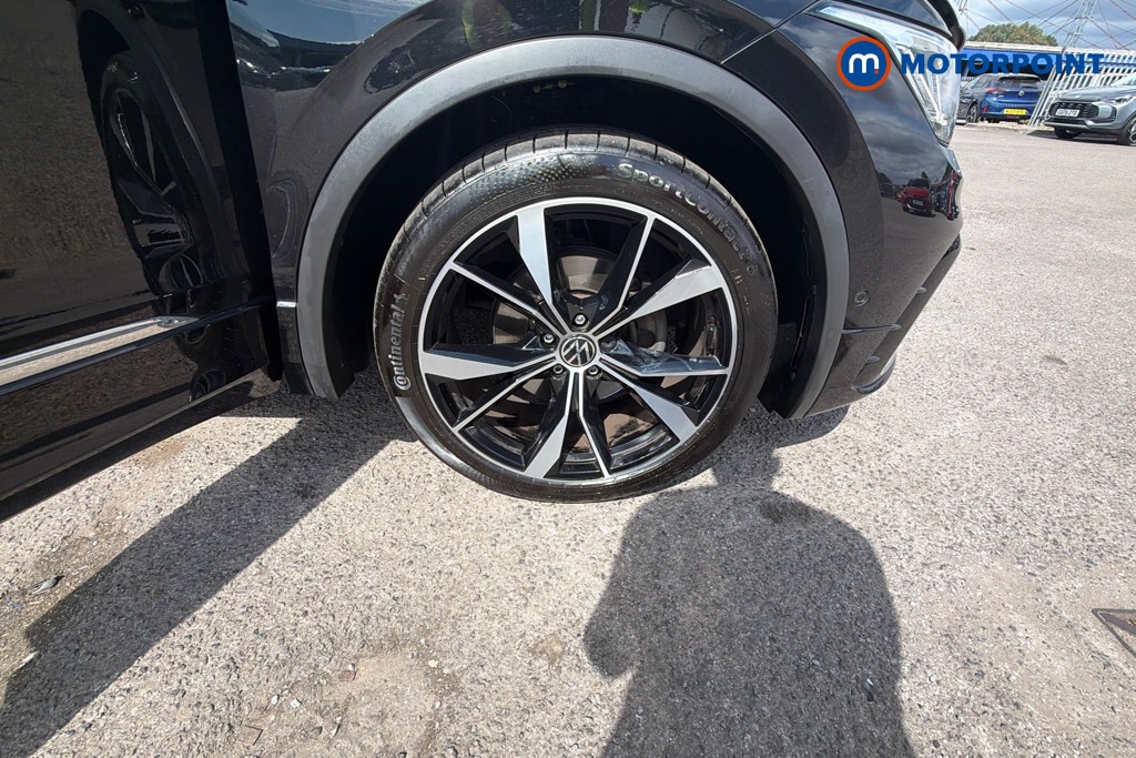 Volkswagen Tiguan R-Line Automatic Petrol SUV - Stock Number (1660165) - 36th supplementary image