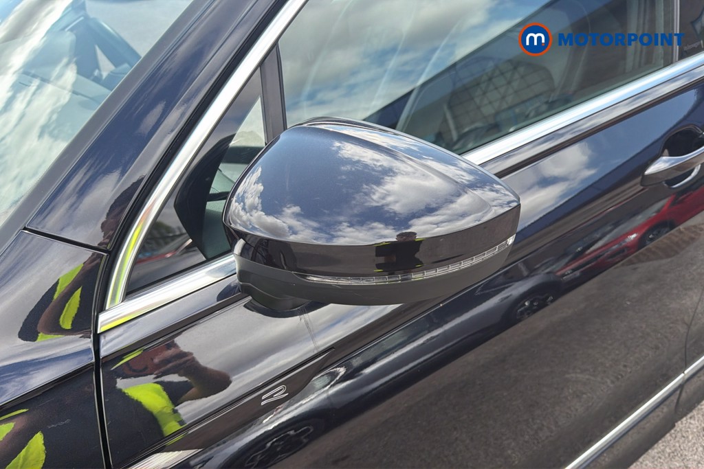 Volkswagen Tiguan R-Line Automatic Petrol SUV - Stock Number (1660165) - 40th supplementary image
