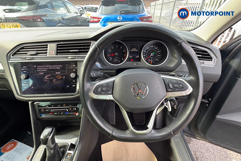 Volkswagen Tiguan Life Automatic Petrol SUV - Stock Number (1660266) - 19th supplementary image