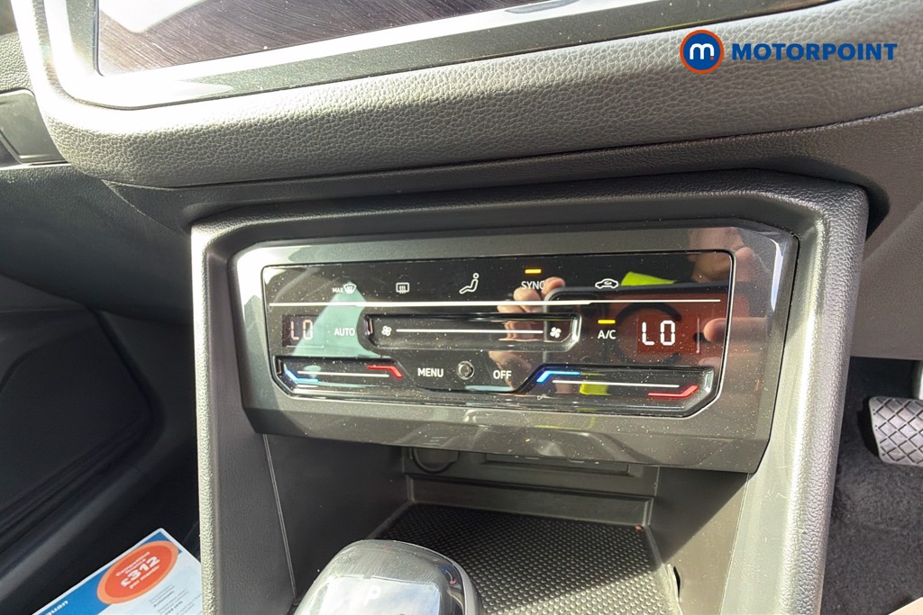 Volkswagen Tiguan Life Automatic Petrol SUV - Stock Number (1660266) - 21st supplementary image