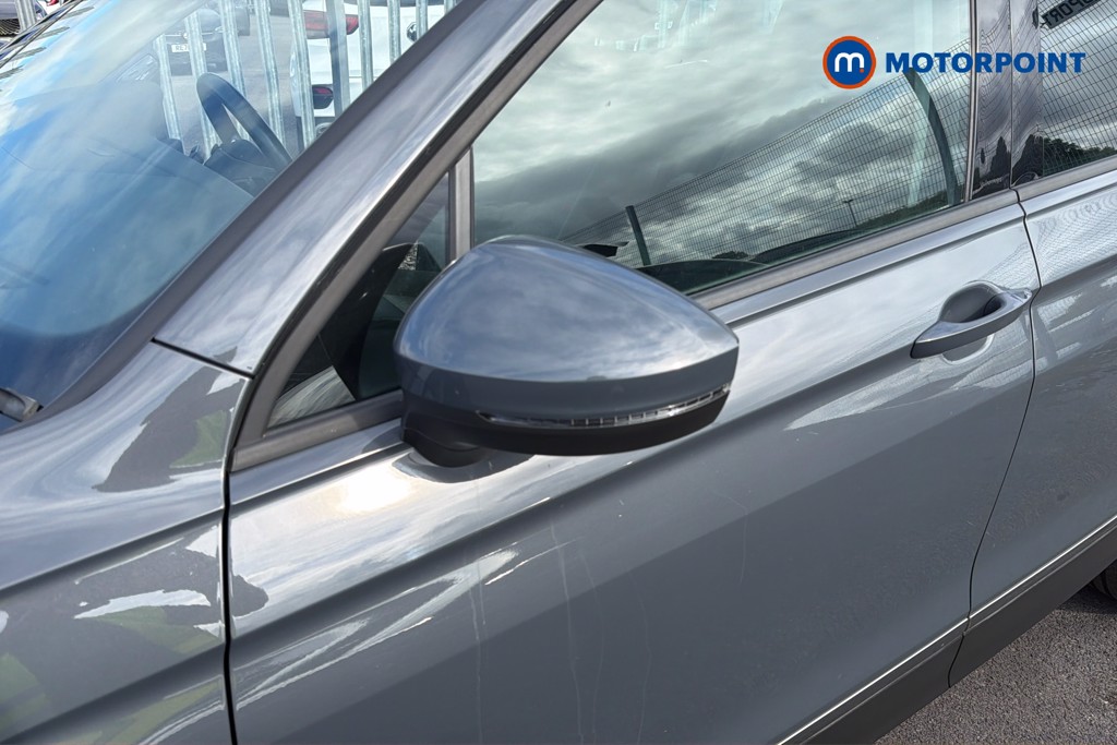 Volkswagen Tiguan Life Automatic Petrol SUV - Stock Number (1660266) - 40th supplementary image