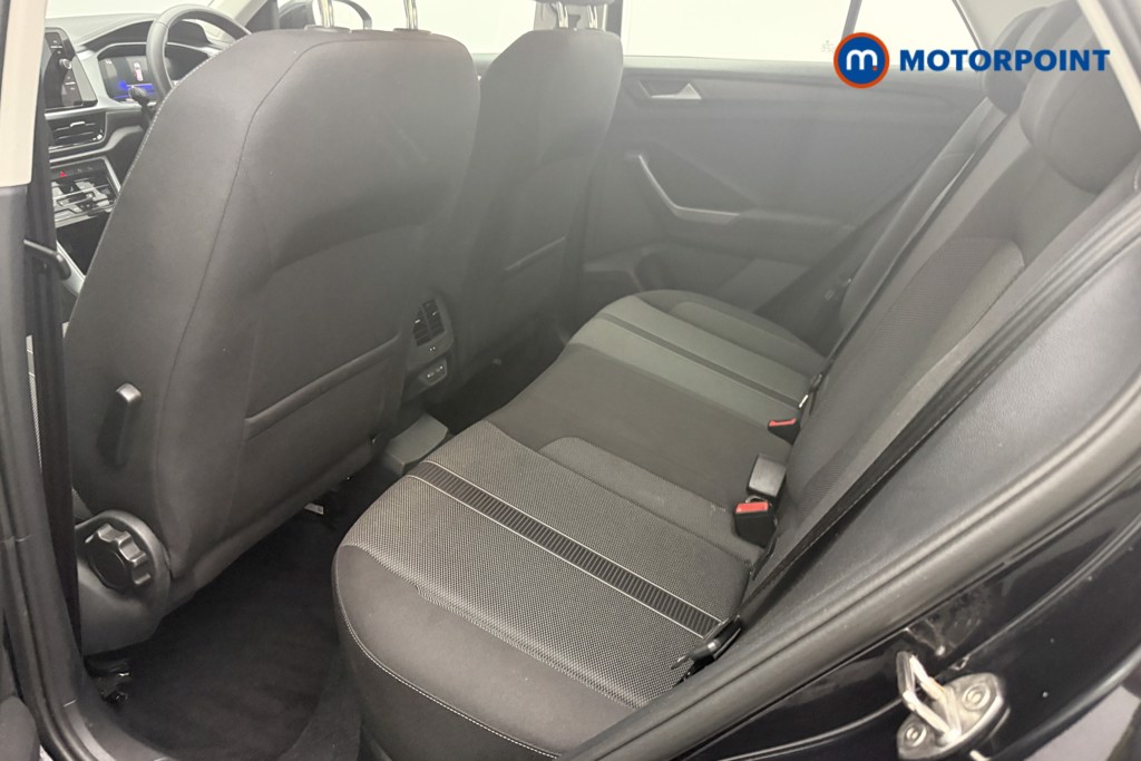Volkswagen T-Roc Life Manual Petrol SUV - Stock Number (1660354) - 4th supplementary image