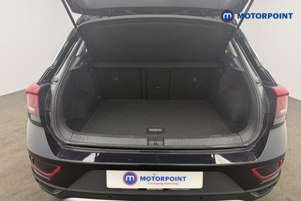 Volkswagen T-Roc Life Manual Petrol SUV - Stock Number (1660354) - 5th supplementary image