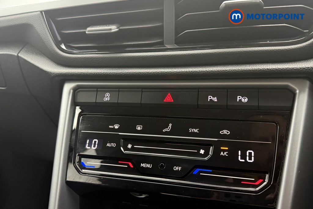 Volkswagen T-Roc Life Manual Petrol SUV - Stock Number (1660354) - 13th supplementary image