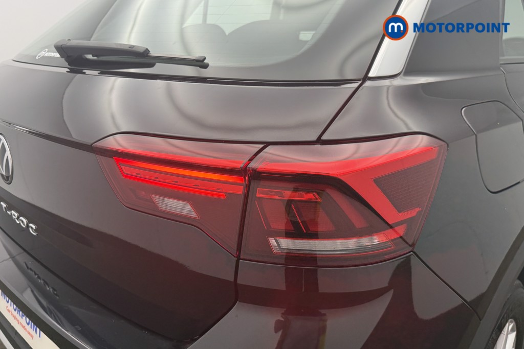 Volkswagen T-Roc Life Manual Petrol SUV - Stock Number (1660354) - 17th supplementary image