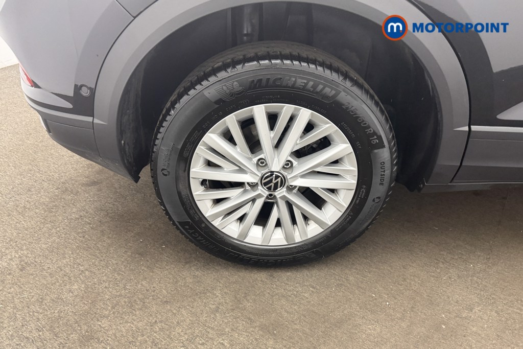 Volkswagen T-Roc Life Manual Petrol SUV - Stock Number (1660354) - 22nd supplementary image