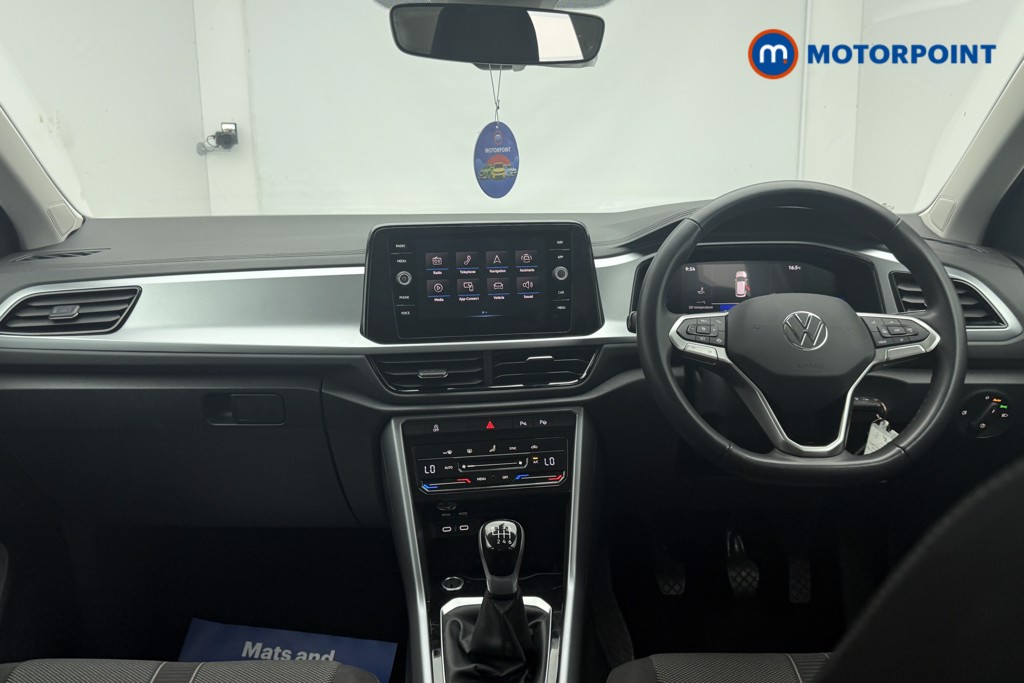 Volkswagen T-Roc Life Manual Petrol SUV - Stock Number (1660354) - 1st supplementary image
