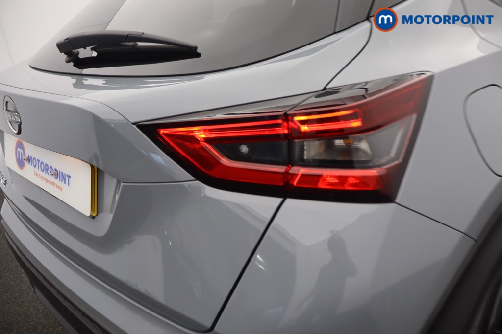 Nissan Juke N-Connecta Automatic Petrol SUV - Stock Number (1660475) - 3rd supplementary image