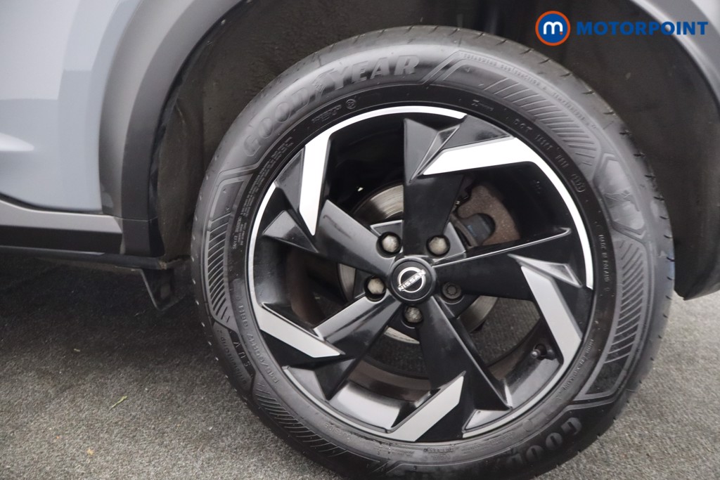 Nissan Juke N-Connecta Automatic Petrol SUV - Stock Number (1660475) - 30th supplementary image