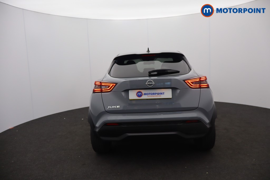 Nissan Juke N-Connecta Automatic Petrol SUV - Stock Number (1660475) - 1st supplementary image