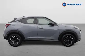 Nissan Juke N-Connecta Automatic Petrol SUV - Stock Number (1660475) - Drivers side