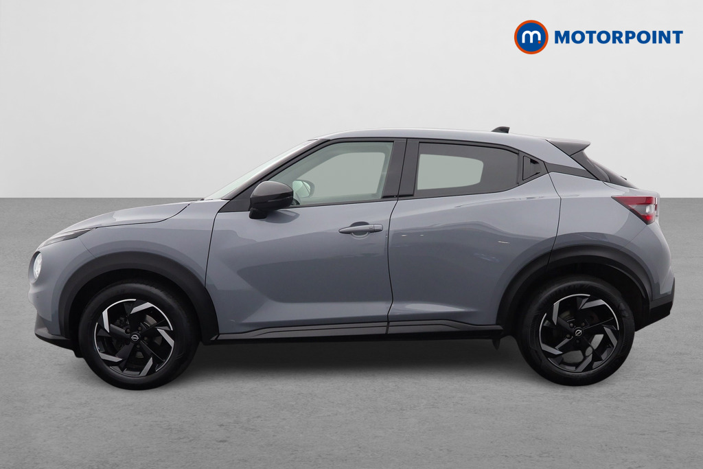 Nissan Juke N-Connecta Automatic Petrol SUV - Stock Number (1660475) - Passenger side