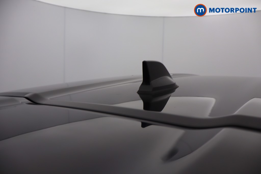 Nissan Juke N-Connecta Manual Petrol SUV - Stock Number (1660481) - 3rd supplementary image