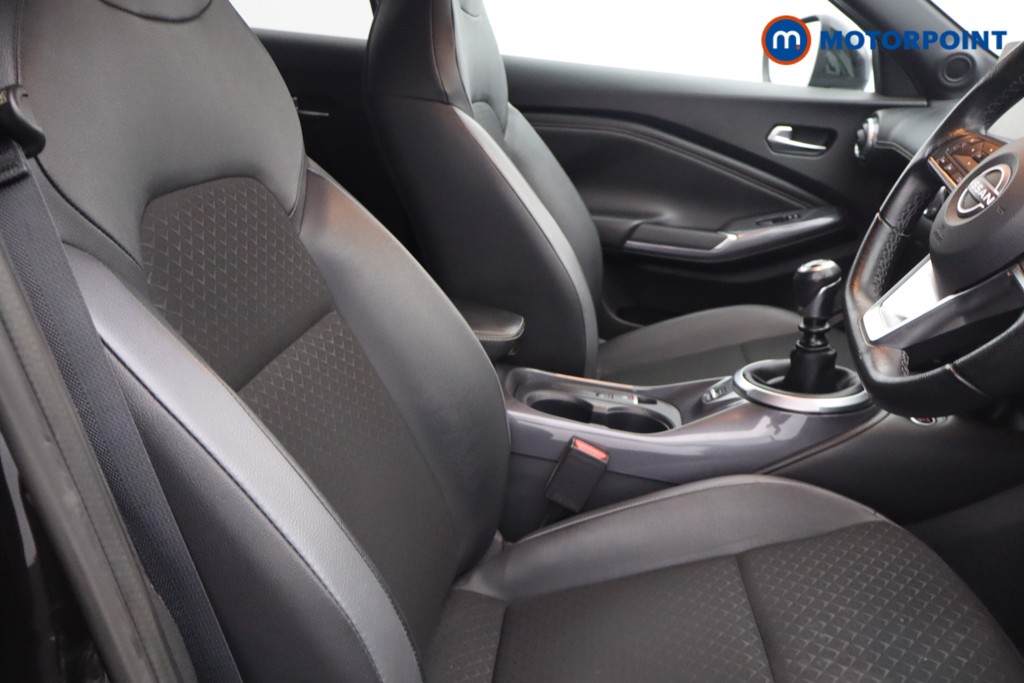 Nissan Juke N-Connecta Manual Petrol SUV - Stock Number (1660481) - 13th supplementary image