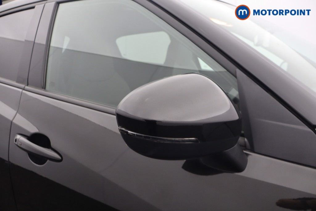 Nissan Juke N-Connecta Manual Petrol SUV - Stock Number (1660481) - 22nd supplementary image