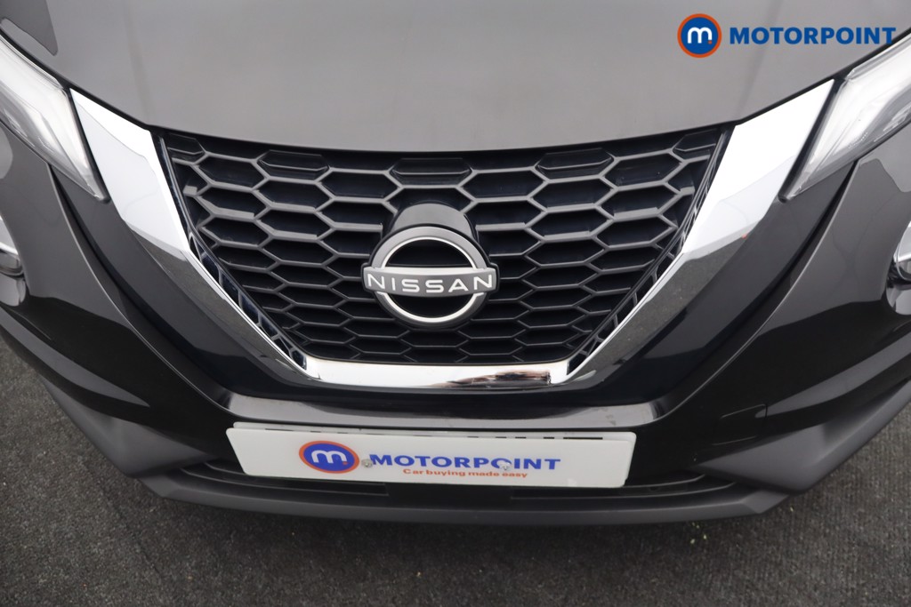 Nissan Juke N-Connecta Manual Petrol SUV - Stock Number (1660481) - 23rd supplementary image