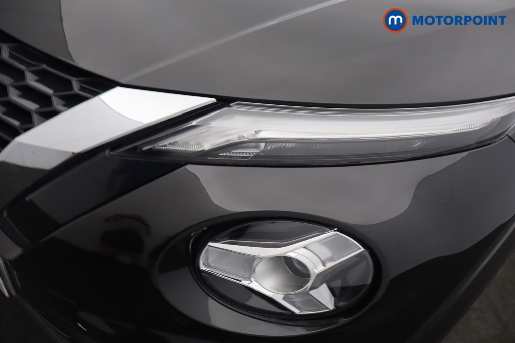 Nissan Juke N-Connecta Manual Petrol SUV - Stock Number (1660481) - 24th supplementary image
