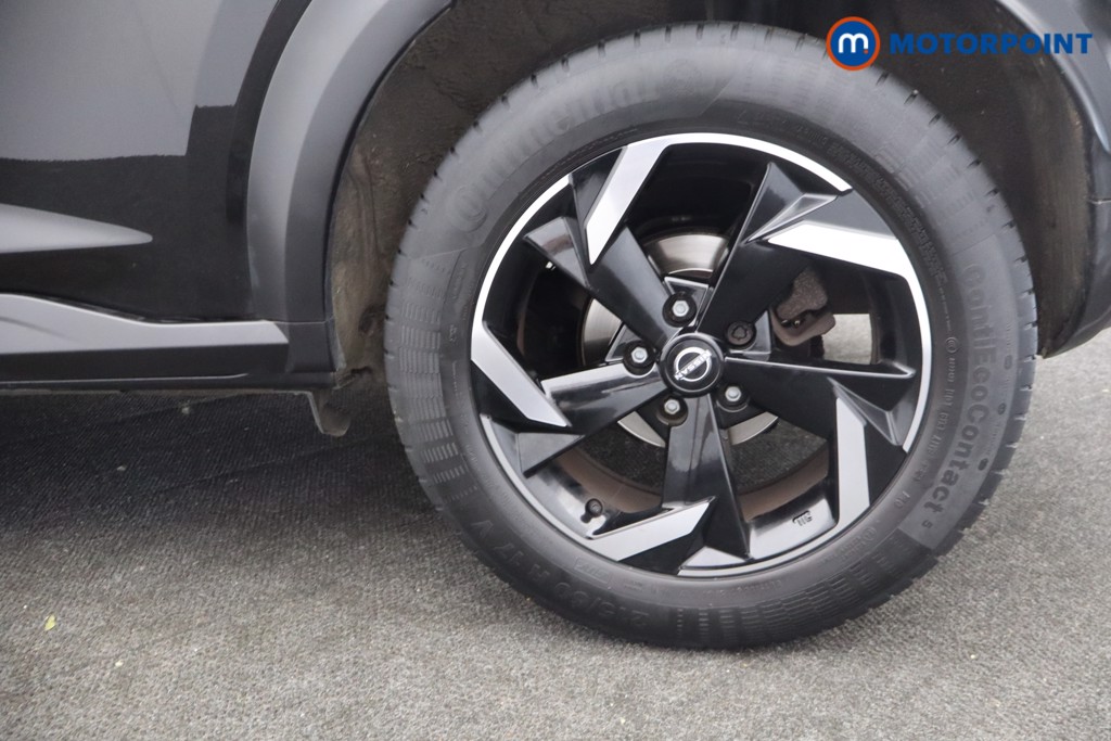 Nissan Juke N-Connecta Manual Petrol SUV - Stock Number (1660481) - 28th supplementary image