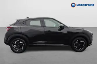Nissan Juke N-Connecta Manual Petrol SUV - Stock Number (1660481) - Drivers side