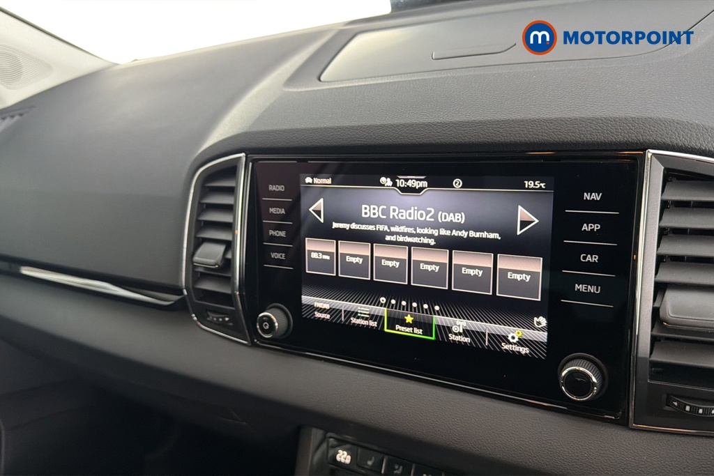 Skoda Karoq Se L Automatic Petrol SUV - Stock Number (1660530) - 8th supplementary image