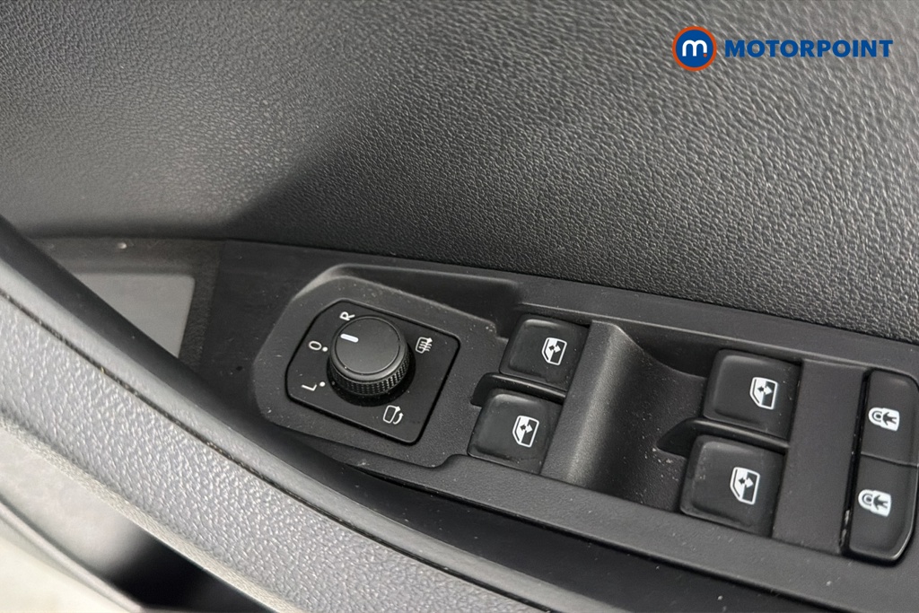 Skoda Karoq Se L Automatic Petrol SUV - Stock Number (1660530) - 19th supplementary image