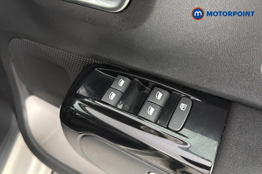 Citroen C3 Shine Plus Manual Petrol Hatchback - Stock Number (1660568) - 19th supplementary image